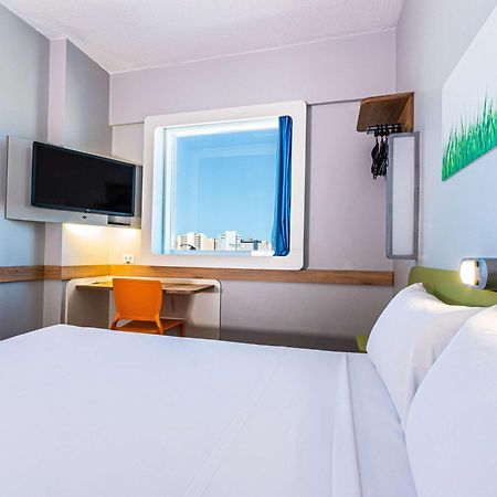 Ibis Budget Fortaleza Praia De Iracema Exteriör bild