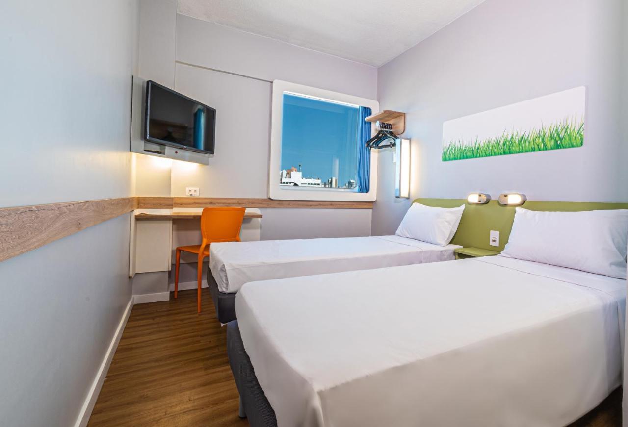 Ibis Budget Fortaleza Praia De Iracema Exteriör bild