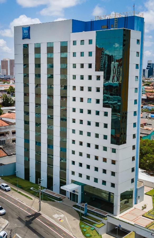 Ibis Budget Fortaleza Praia De Iracema Exteriör bild