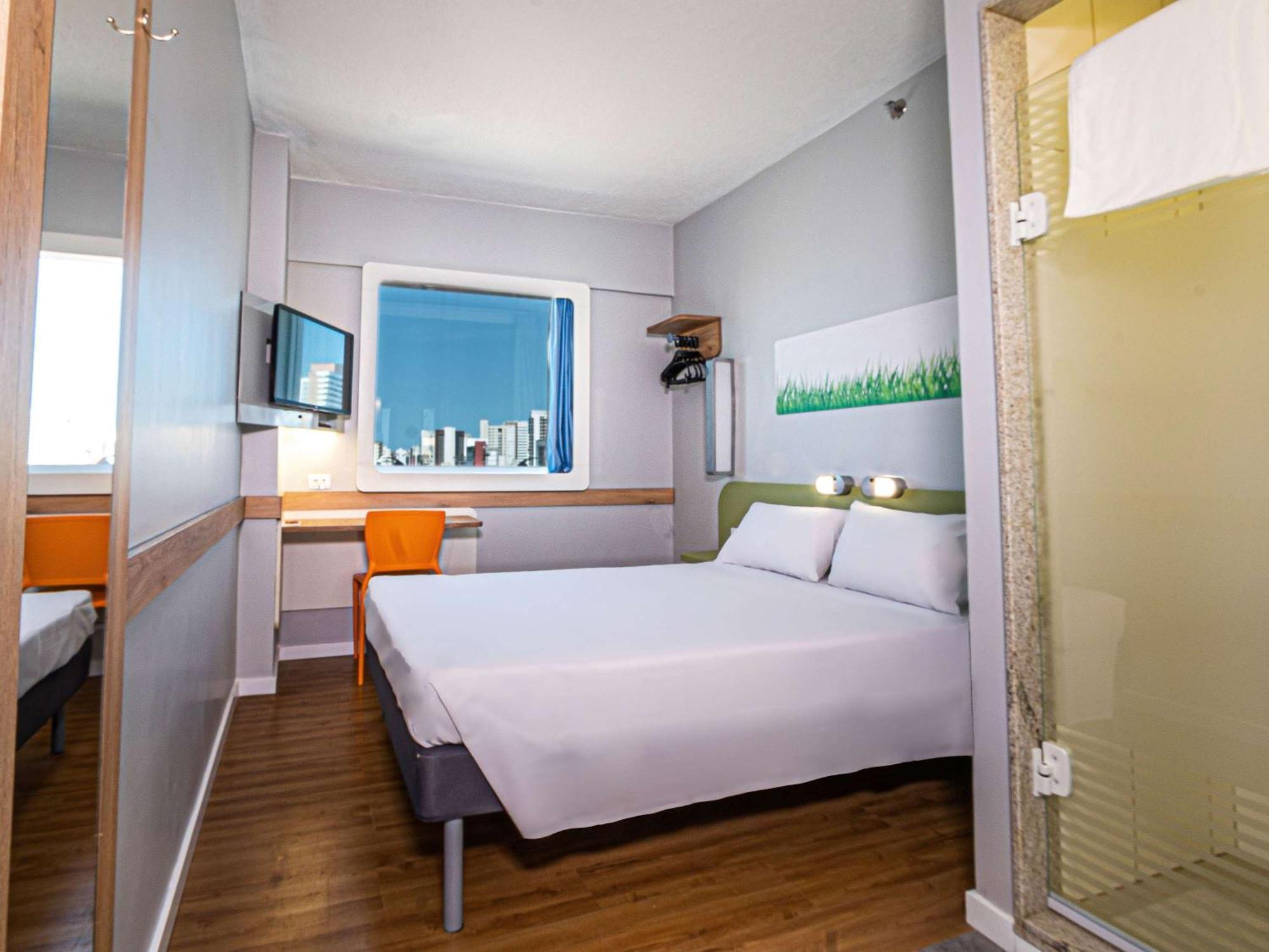 Ibis Budget Fortaleza Praia De Iracema Exteriör bild